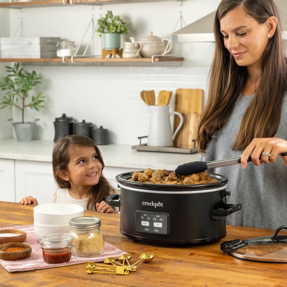 crock-pot-one-touch-control-6-quart-cook-and-carry-slow-cooker-matte-black-j5 Resized_2125185-3