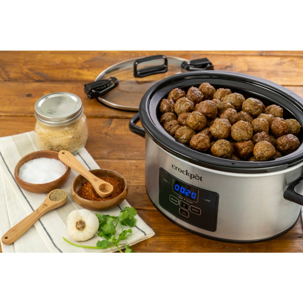 crock-pot-programmable-4-quart-cook-and-carry-slow-cooker-stainless-steel-g8 crockpot_shot_9_CPSCVC40LL-S copy